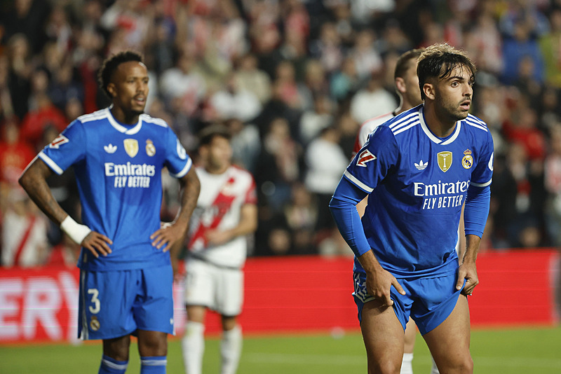 Real Madrid, Rayo Vallecano ile 0-0 berabere kaldı (EPA)