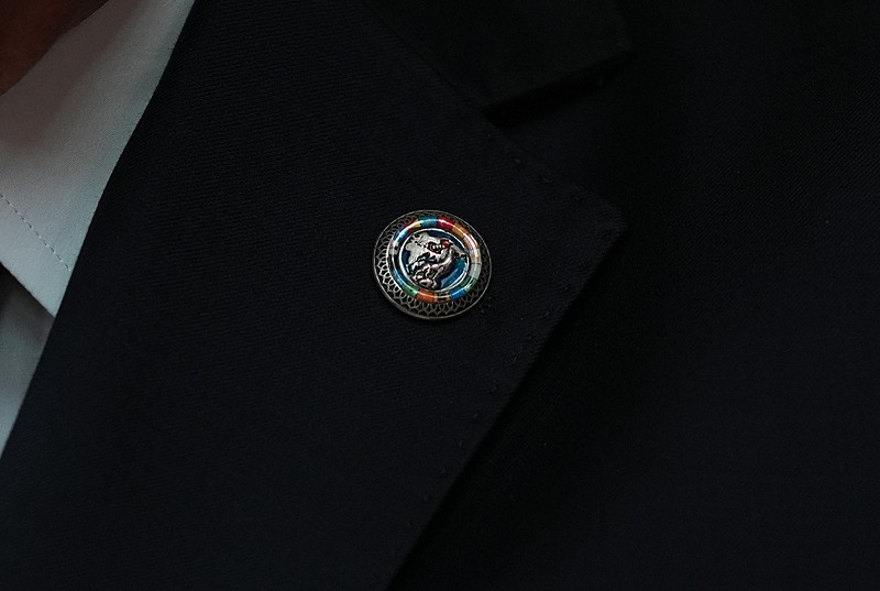 Milliyetçi Hareket Partisi (MHP) Genel Başkanı Devlet Bahçeli, partisinin TBMM Grup Toplantısı'na katılarak konuşma yaptı. Bahçeli'nin rozeti ve yüzüğü dikkat çekti (Fotoğraf: AA)