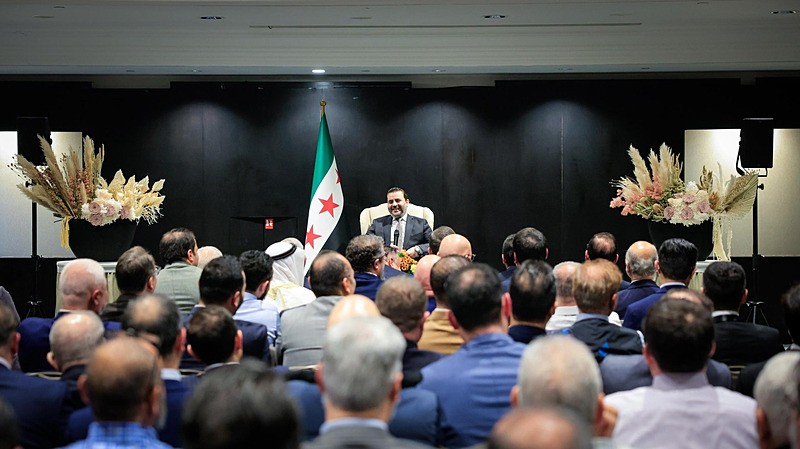 Suriye Dışişleri ve Gurbetçileri Bakanı Esad Hasan El-Şeybani Londra'da diaspora üyeleri ile görüşüyor (DHA)