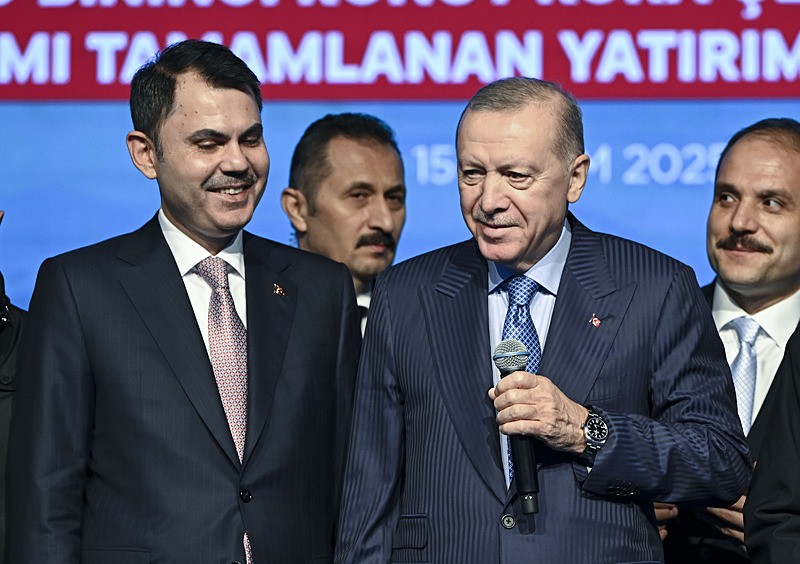 Başkan Erdoğan, Adıyaman'da 350 bininci afet konutunun teslim töreninde konuştu. (AA)