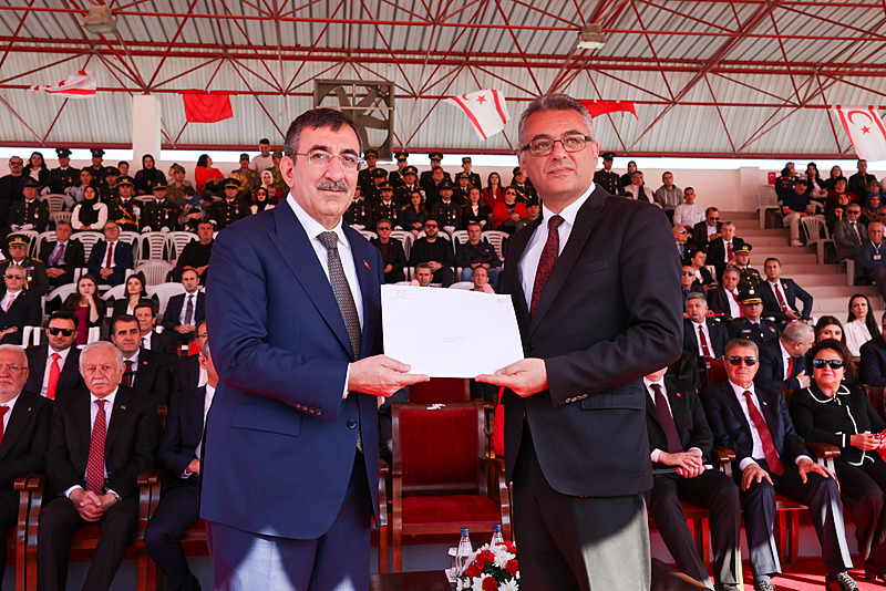 cumhurbaskani-yardimcisi-yilmaz-tsknin-varligi-ile-kibris-akdenizde-bir-istikrar-adasi-olmustur-1763204472733.jpg Cumhurbaşkanı Yardımcısı Yılmaz: "TSK'nın varlığı ile Kıbrıs, Akdeniz'de bir istikrar adası olmuştur"-5