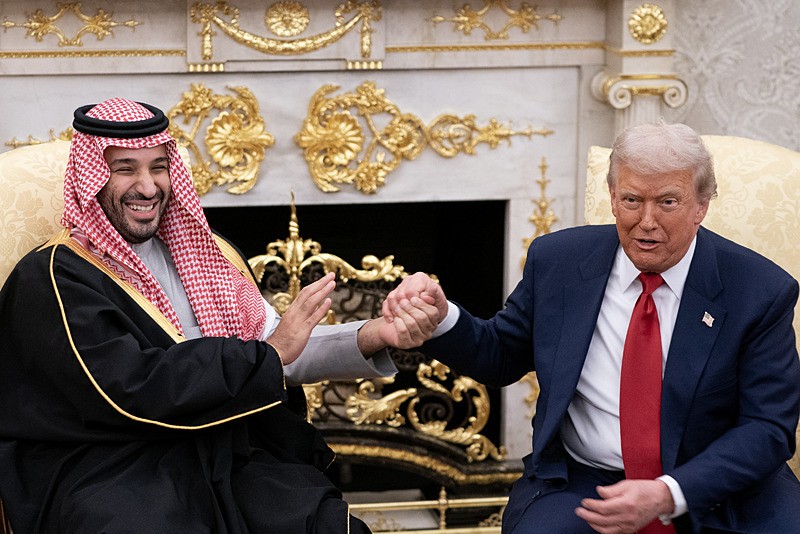 ABD Başkanı Donald Trump, Suudi Veliaht Prensi Muhammed bin Selman ile Washington'daki Beyaz Saray'da bir araya geldi. (Reuters)