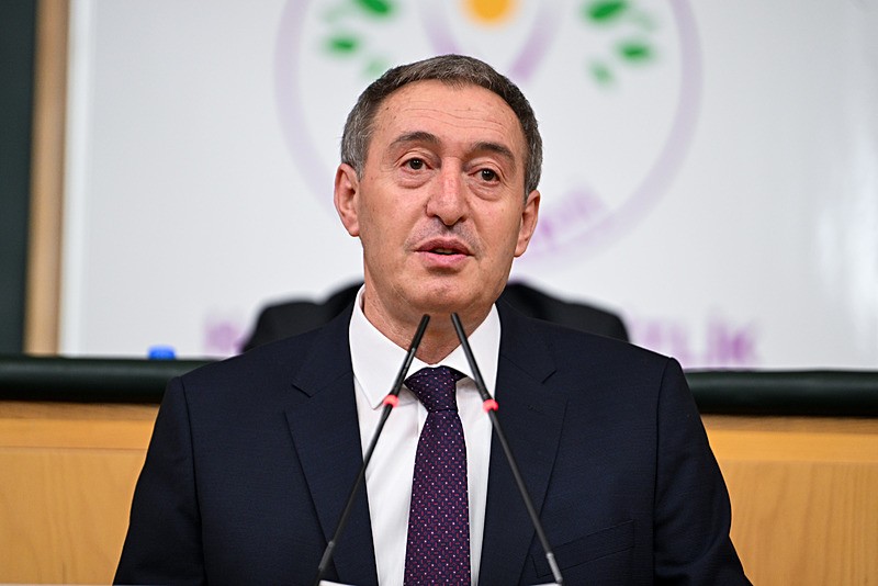 Bahçeli'nin "İmralı'ya giderim" çıkışı sonrası DEM'den ilk açıklama! Bakırhan'dan 5 talep-6