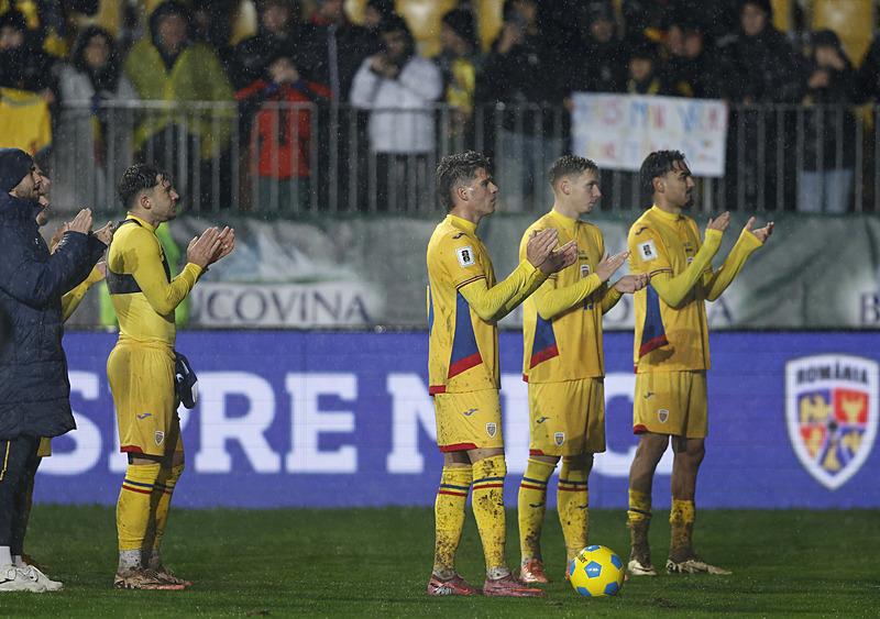 Romanya'nın gol sevinci (EPA)