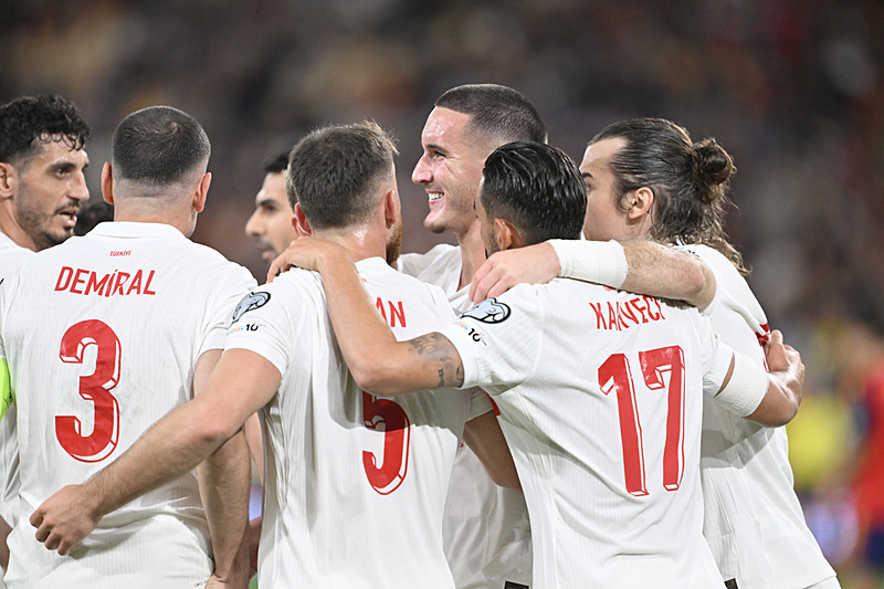 Deniz Gül milli forma ile ilk golünü İspanya'ya attı (DHA)