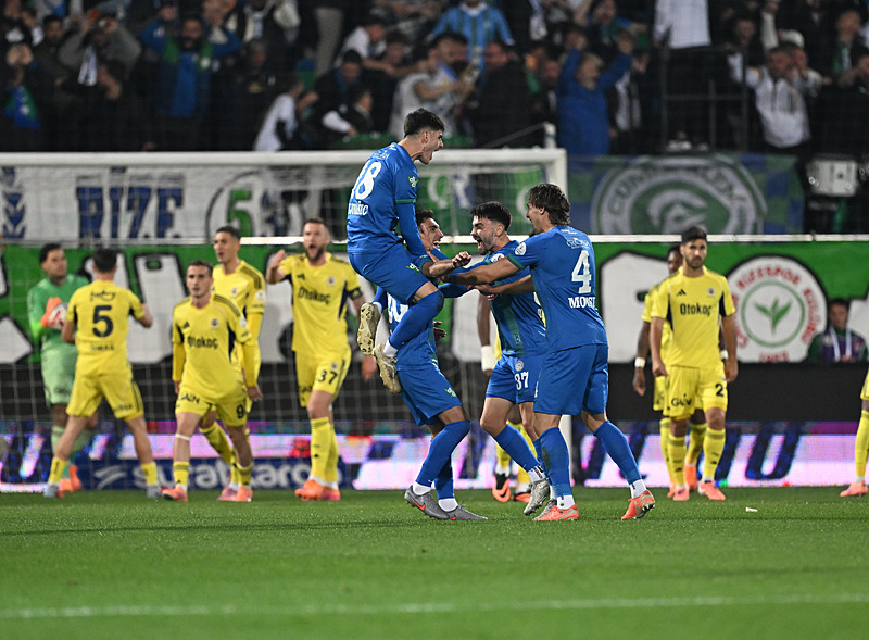 Rizespor'un gol sevinci (AA)