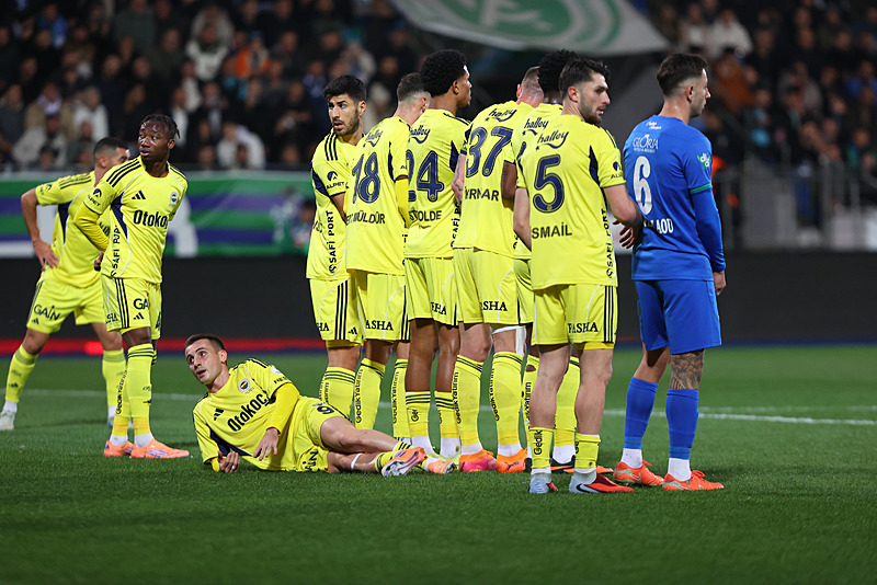 Fenerbahçe'nin kurduğu baraj (AA)