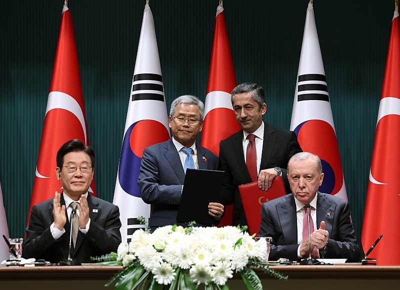 Türkiye ile Güney Kore arasında 3 anlaşma imzalandı. (AA)