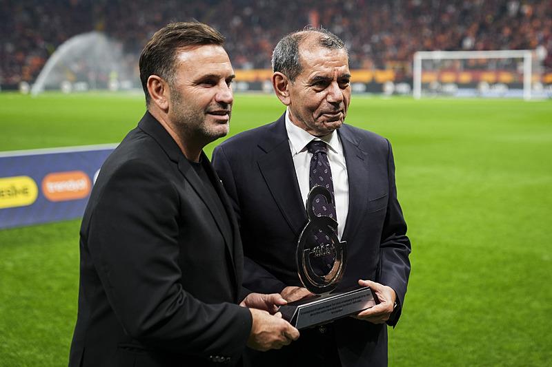 galatasaraydan-futbolculara-acik-cek-1764586458422.jpeg Galatasaray'dan futbolculara açık çek!-2