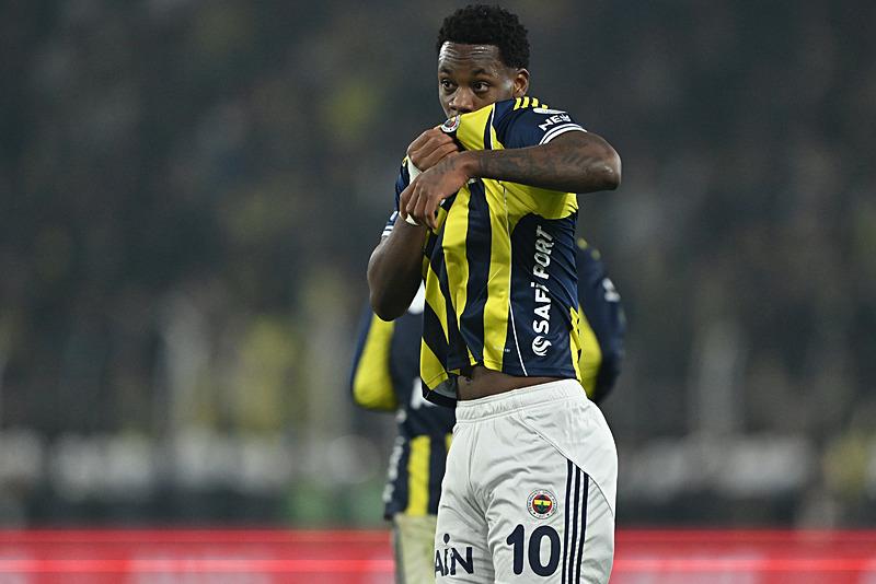 Jhon Duran 'gerçek Fenerbahçeli' oldu-2