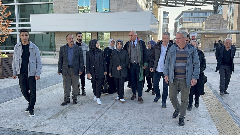 Aile ve avukat (İHA)