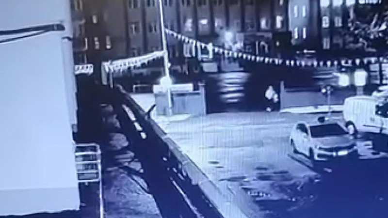 Beylikdüzü'nde 4 farklı yeri kundaklayan kadın yakalandı (Fotoğraf: DHA)