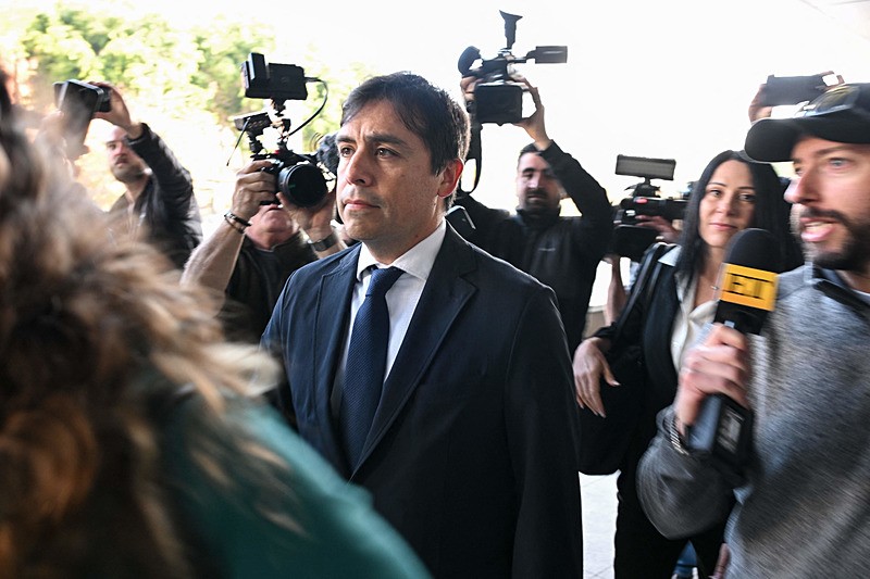 Dr. Salvador Plasencia, AFP