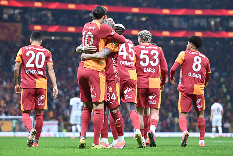 Galatasaray'ın gol sevinci (AA)