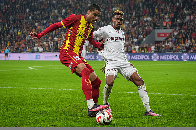 Trabzonspor son maçında Göztepe'yi 2-1 yendi (AA)