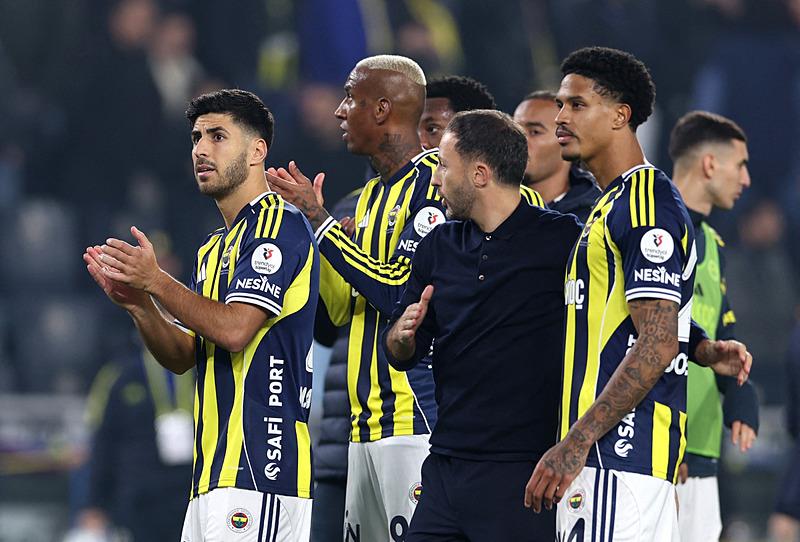 fenerbahcede-asensio-soku-kadroya-alinmadi-1765357989606.jpeg