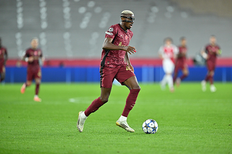 Victor Osimhen (AA)