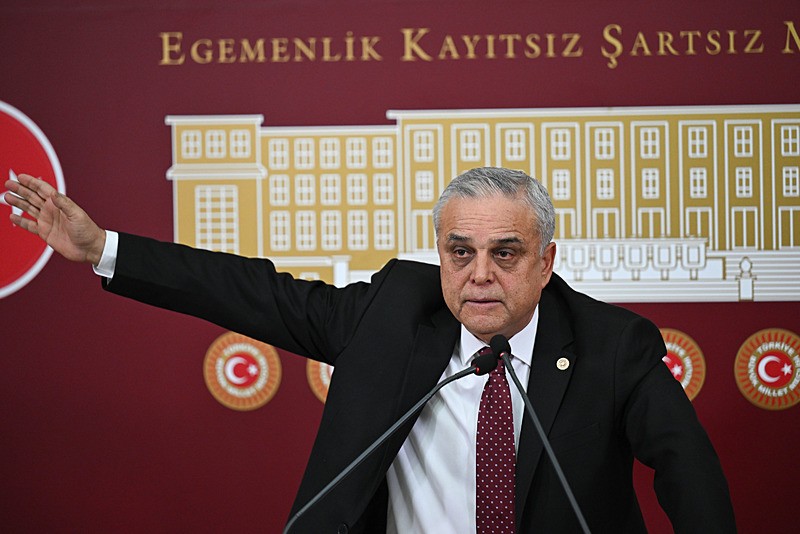 28. Dönem Mersin Milletvekili Hasan Ufuk Çakır CHP'den istifa etti