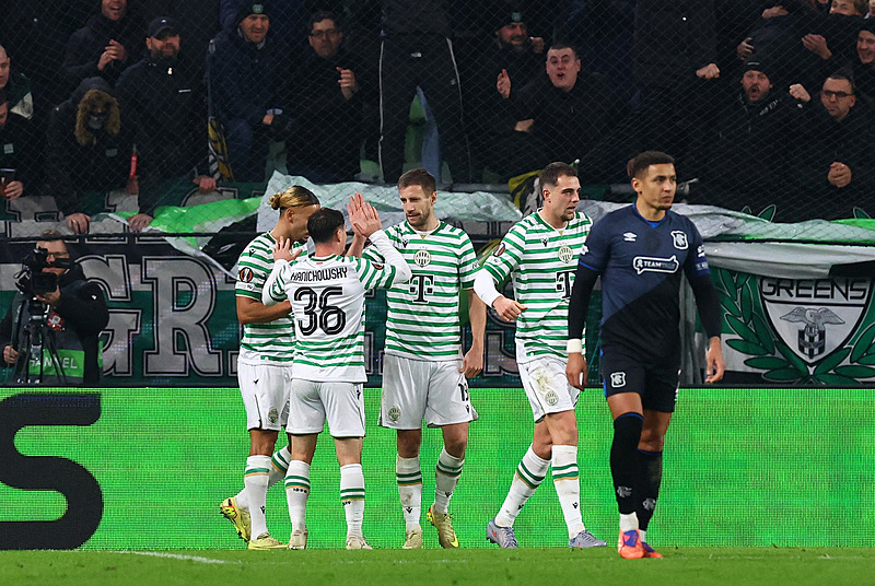 Ferencvaros Rangers'i 2-1 yendi (EPA)