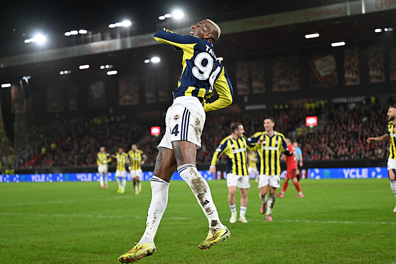 Anderson Talisca (AA)