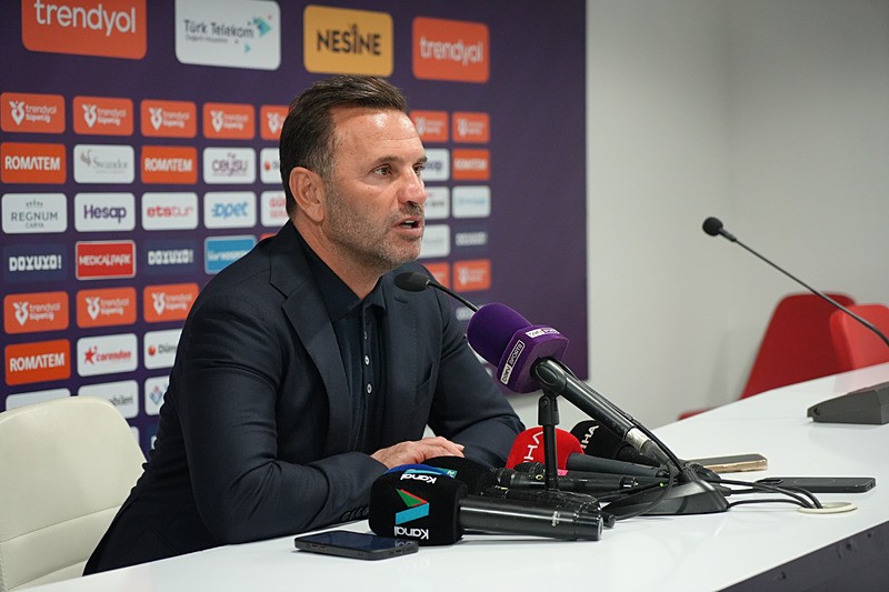 Galatasaray Teknik Direktörü Okan Buruk