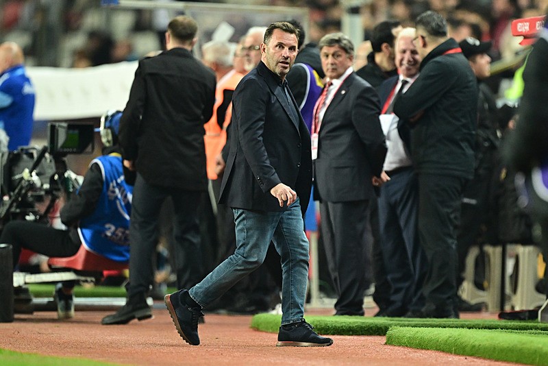 Galatasaray Teknik Direktörü Okan Buruk