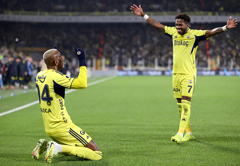 Anderson Talisca (AA)