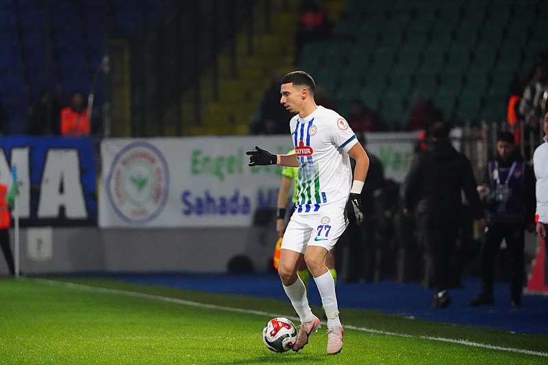 Rizespor Gaziantep FK'yı farklı yendi (İHA)