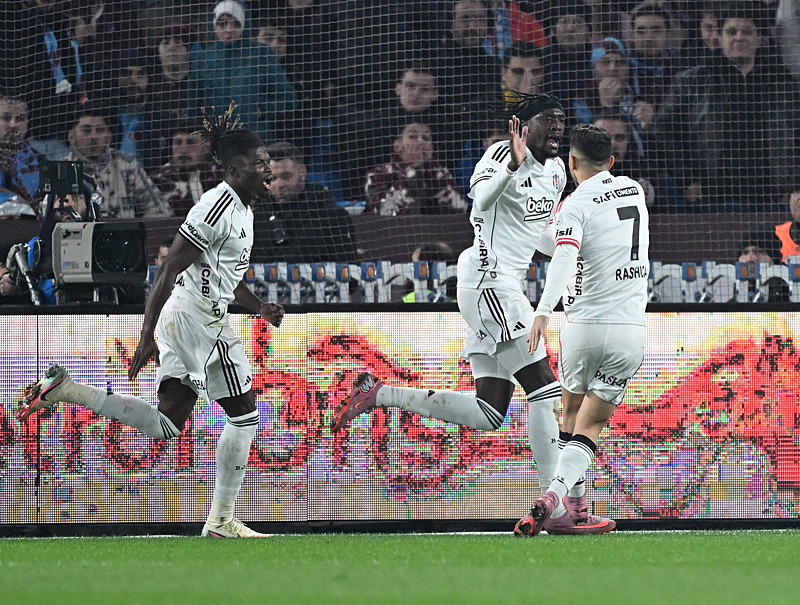 Beşiktaş'ın Trabzonspor maçındaki gol sevinci (AA)