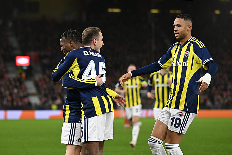 Fenerbahçe son maçında Brann'ı yendi (AA)