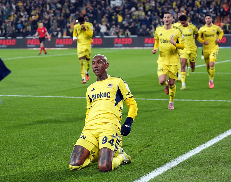 Anderson Talisca (AA)