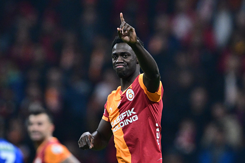 Davinson Sanchez (AA)