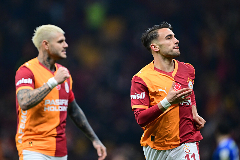 Mauro Icardi ve Yunus Akgün (AA)