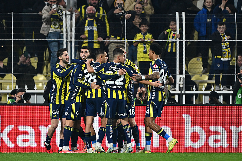 Fenerbahçe'nin gol sevinci (AA)