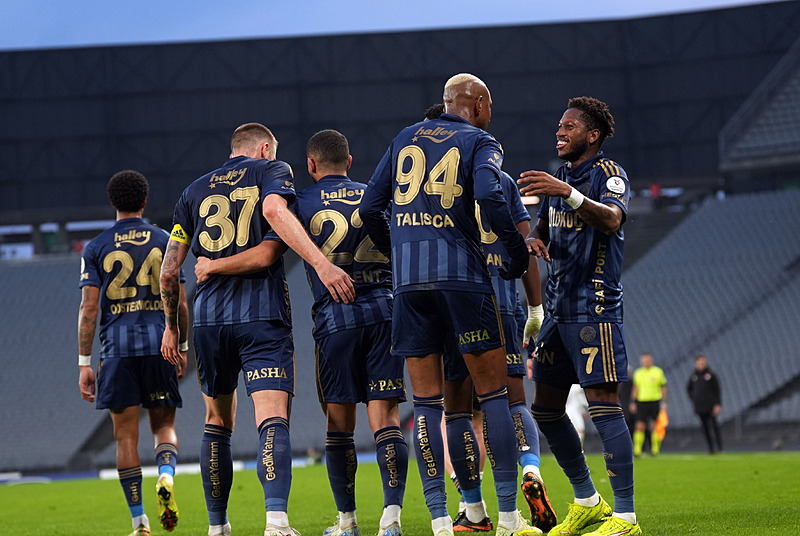 Fenerbahçe son 16 maçını kaybetmedi (AA)