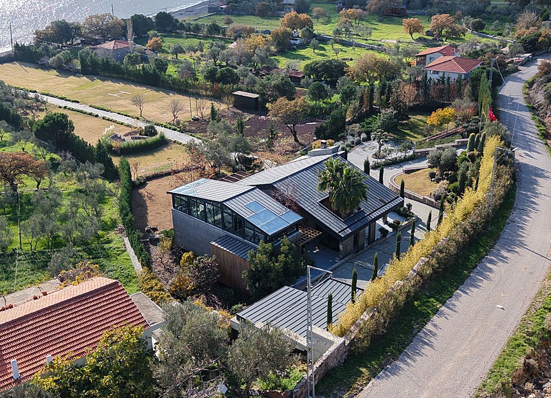 Sadettin Saran'ın Çanakkale Ayvacık’taki villası (İHA)
