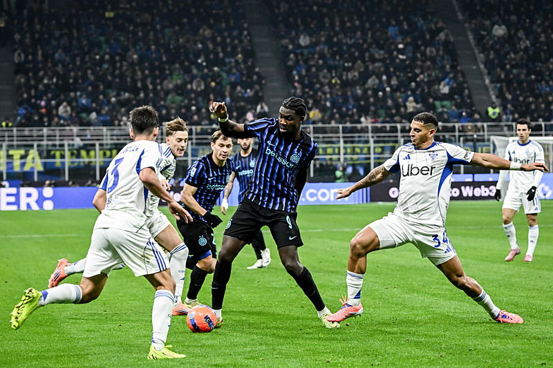 Diego Carlos (REUTERS)