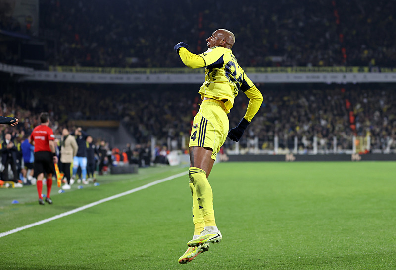 Anderson Talisca (AA)