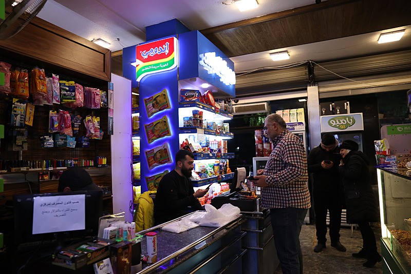 İsrail yazdı Şara bozdu! Yapay zekalı suikast iddiası market alışverişiyle çöktü: "Ödediği paraları hatıra olarak tutacağım"-5