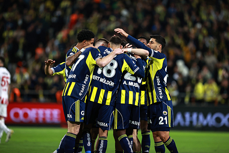 Kanarya Süper Kupa'da finale kanatlandı! Fenerbahçe - Samsunspor: 2-0 | MAÇ SONUCU-7