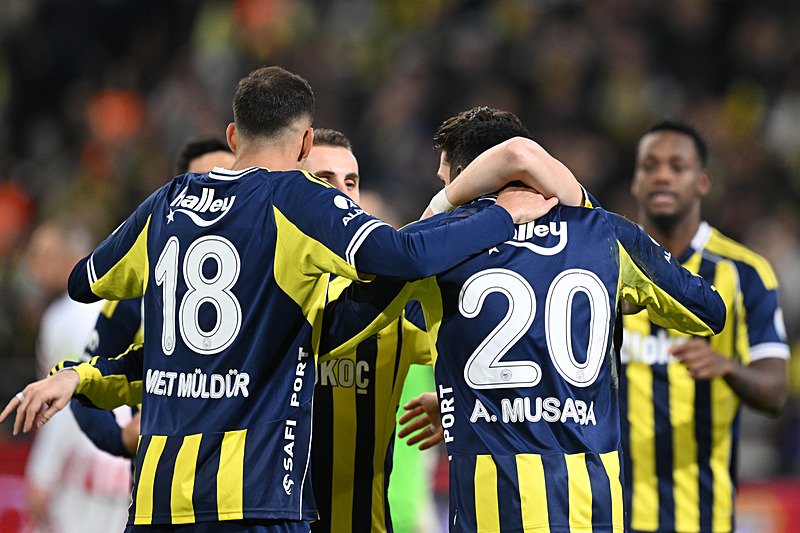 Kanarya Süper Kupa'da finale kanatlandı! Fenerbahçe - Samsunspor: 2-0 | MAÇ SONUCU-8