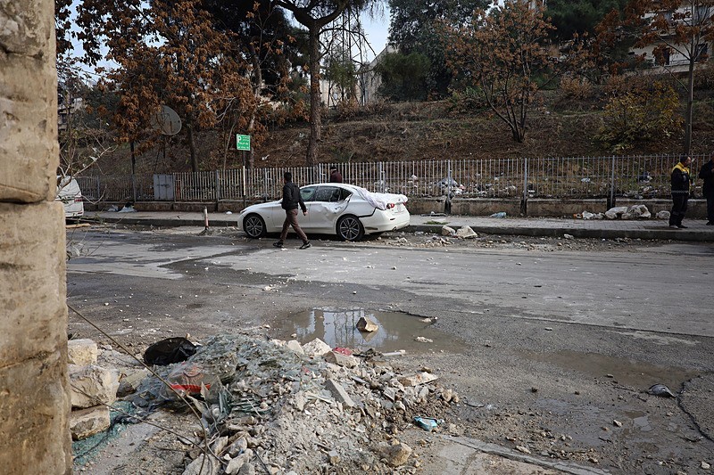 1767854420397.jpeg Şam SDG'yi vurdu ses Barzanilerden geldi! "Kuzu postundaki çakal" renk verdi: Mesud Barzani elebaşı Abdi'ye siper oldu-2