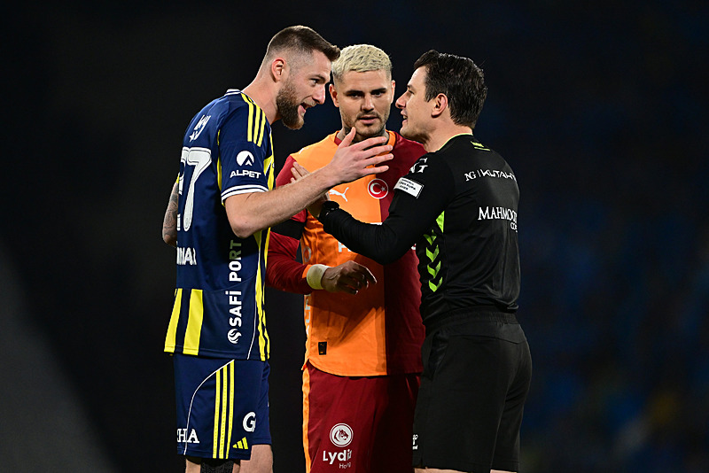 Süper Kupa şampiyonu Kanarya! Galatasaray - Fenerbahçe: 0-2 | MAÇ SONUCU-8