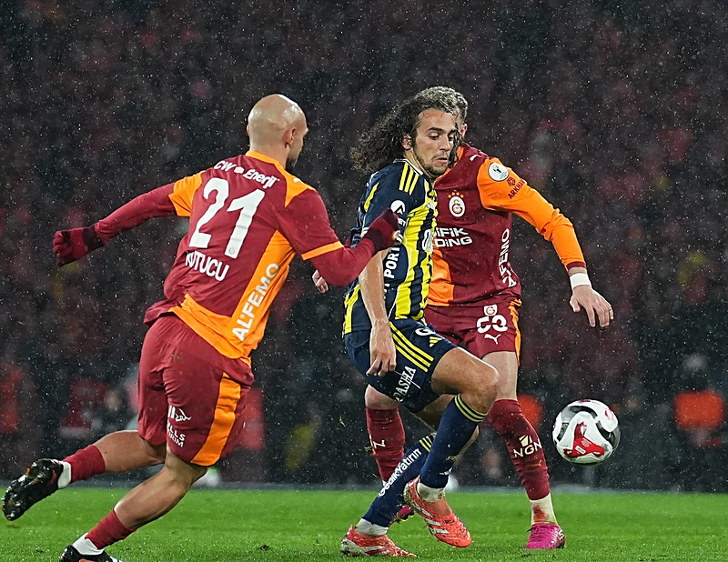 Süper Kupa şampiyonu Kanarya! Galatasaray - Fenerbahçe: 0-2 | MAÇ SONUCU-20