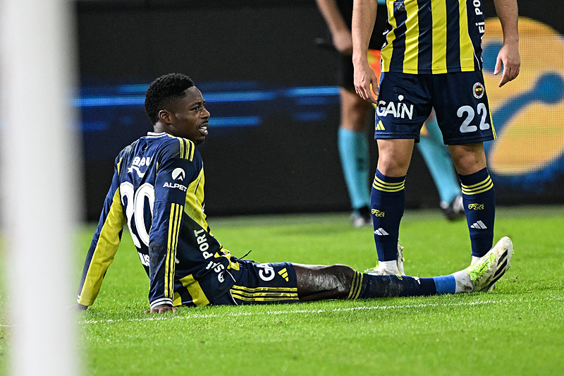 Fenerbahçe'nin yeni transferi Anthony Musaba sakatlandı!-2