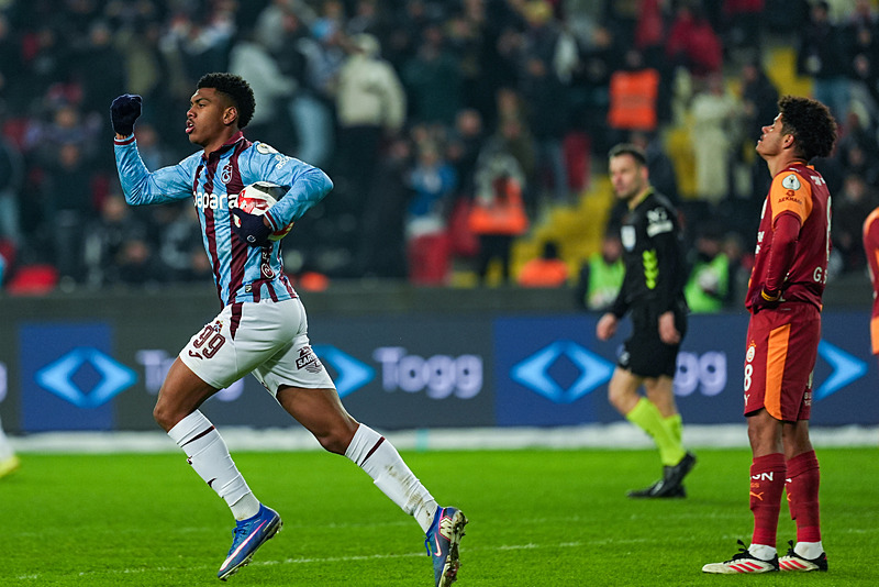 Trabzonspor golcüsünü buldu! Transferde Daniel Karlsbakk bombası-2