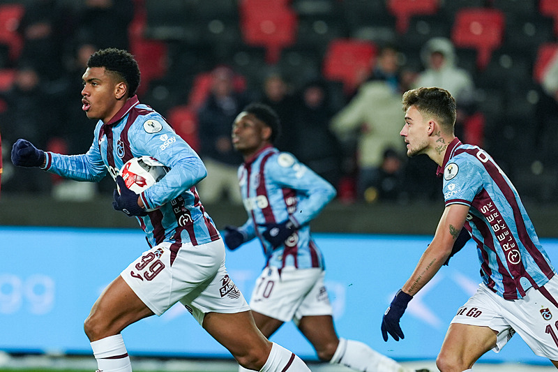 Trabzonspor golcüsünü buldu! Transferde Daniel Karlsbakk bombası-3