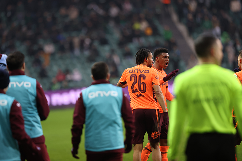 Huzurlarınızda Ernest Muçi! Kocaelispor - Trabzonspor: 1-2 | MAÇ SONUCU-7