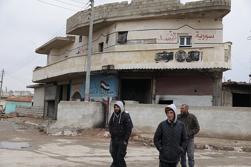 İşgalden kurtarılan Deyr Hafir sakinleri YPG zulmünü anlattı! Zorla "Rojova" dayatması... Hem terör estirdiler hem de çaldılar-2