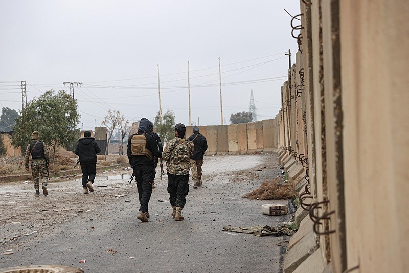 Suriye'de saha değişince Şam "3 tümeni" masadan çekti! Abdi hem şart koşup hem de tehdide kalktı | ABD PYD'yi fırçalayıp uyardı-3